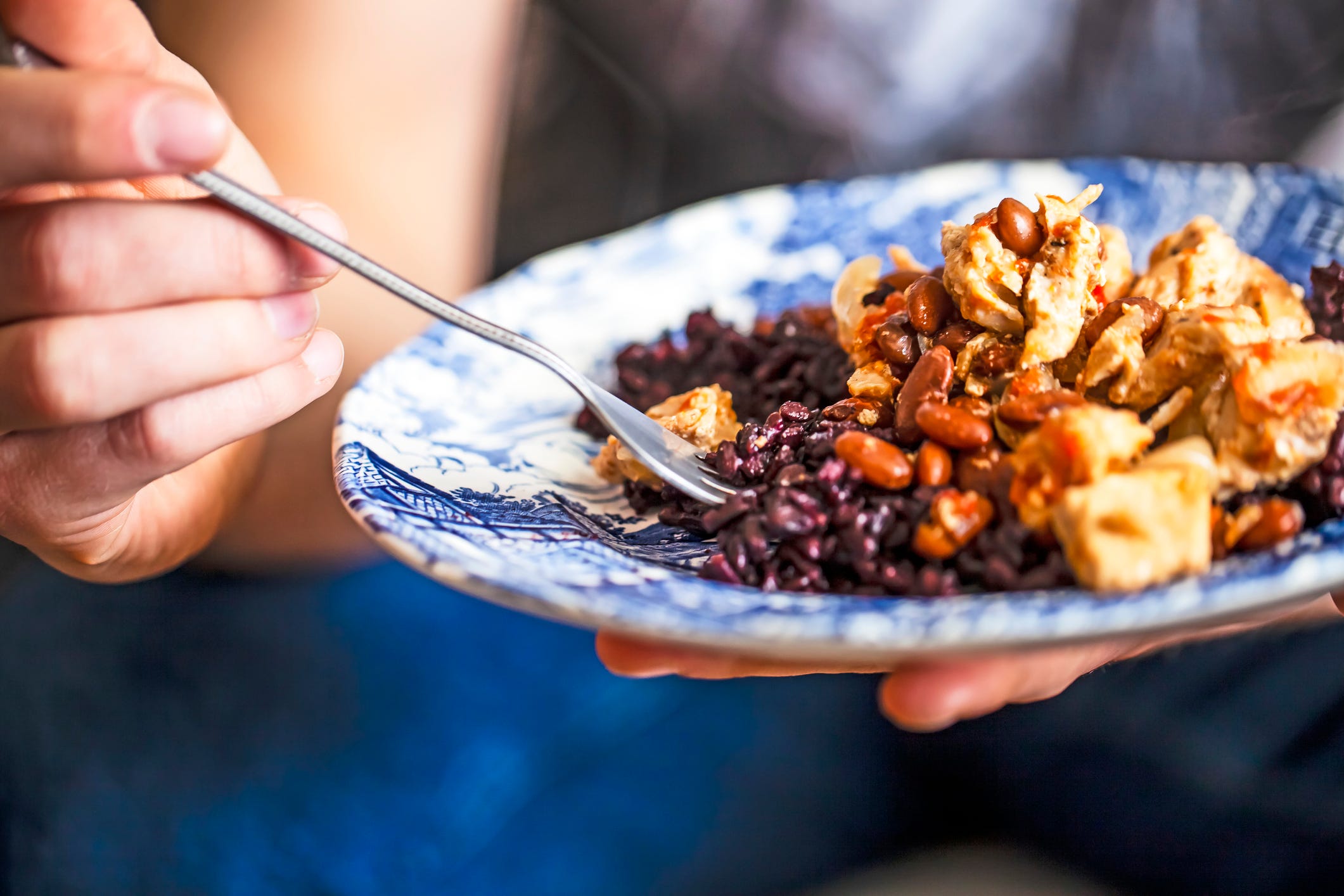 chicken meat with pinto beans and black rice