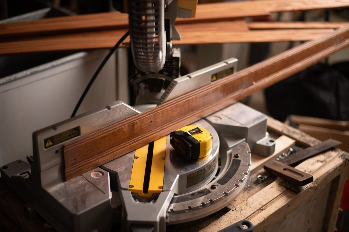 Miter Aid: A Tool for Accurately Measuring Mitered Trim