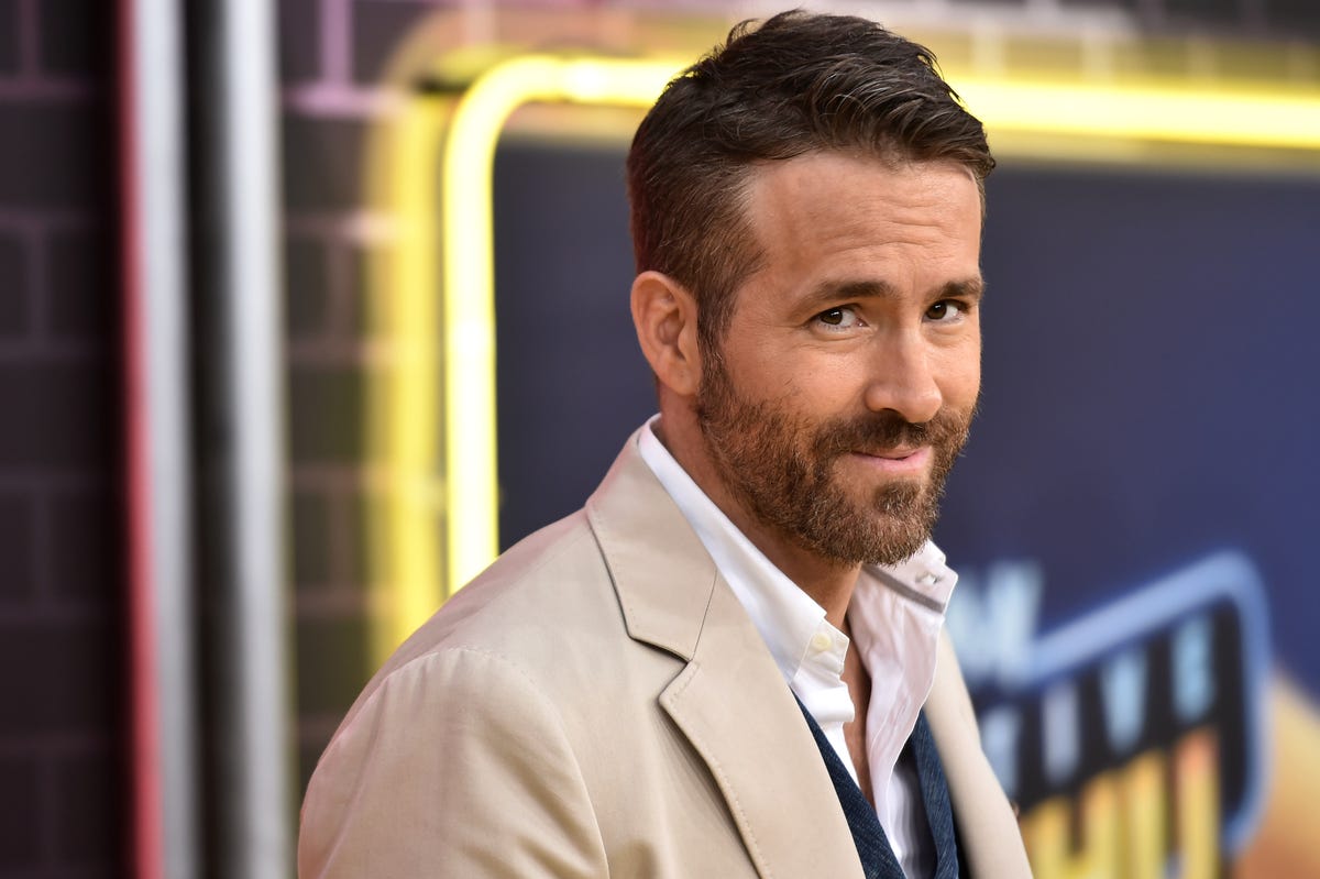 El Estilo De Ryan Reynolds Ryan Reynolds O Cómo Llevar Un Traje 