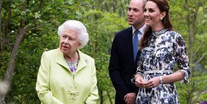 topshot   britains catherine, duchess of cambridge r shows britains queen elizabeth ii l and britains prince william, duke of cambridge, around the back to nature garden garden, that she designed along with andree davies and adam white, during their visit to the 2019 rhs chelsea flower show in london on may 20, 2019   the chelsea flower show is held annually in the grounds of the royal hospital chelsea photo by geoff pugh  pool  afp        photo credit should read geoff pughafp via getty images