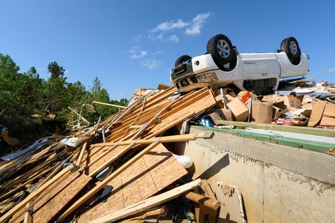 Wood, Roof, Scrap, Lumber, Vehicle, House, Metal, 