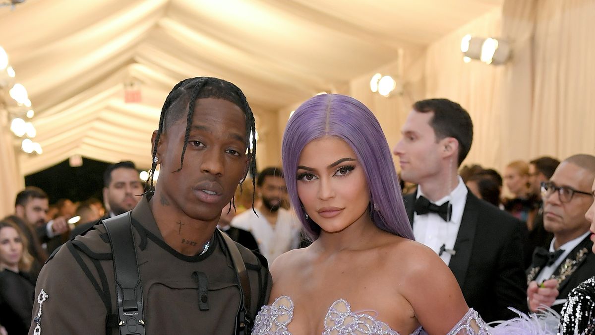 preview for Kylie Jenner To Announce Pregnancy At The 2021 Met Gala?!
