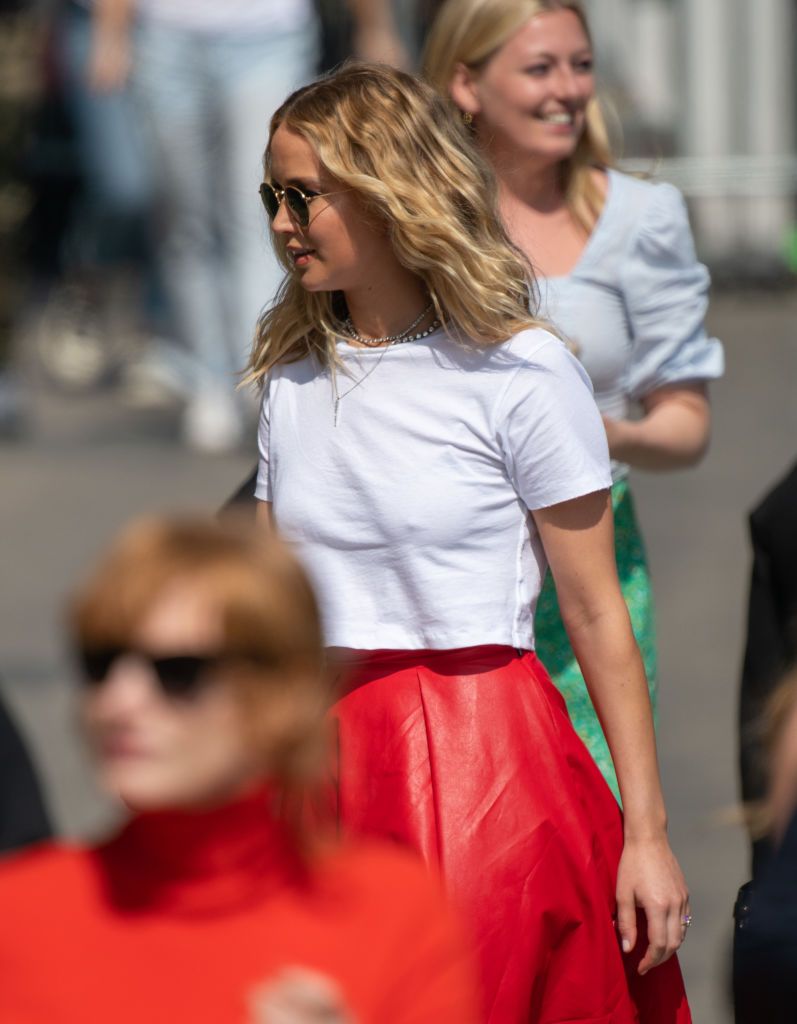 Jennifer Lawrence in red skirt