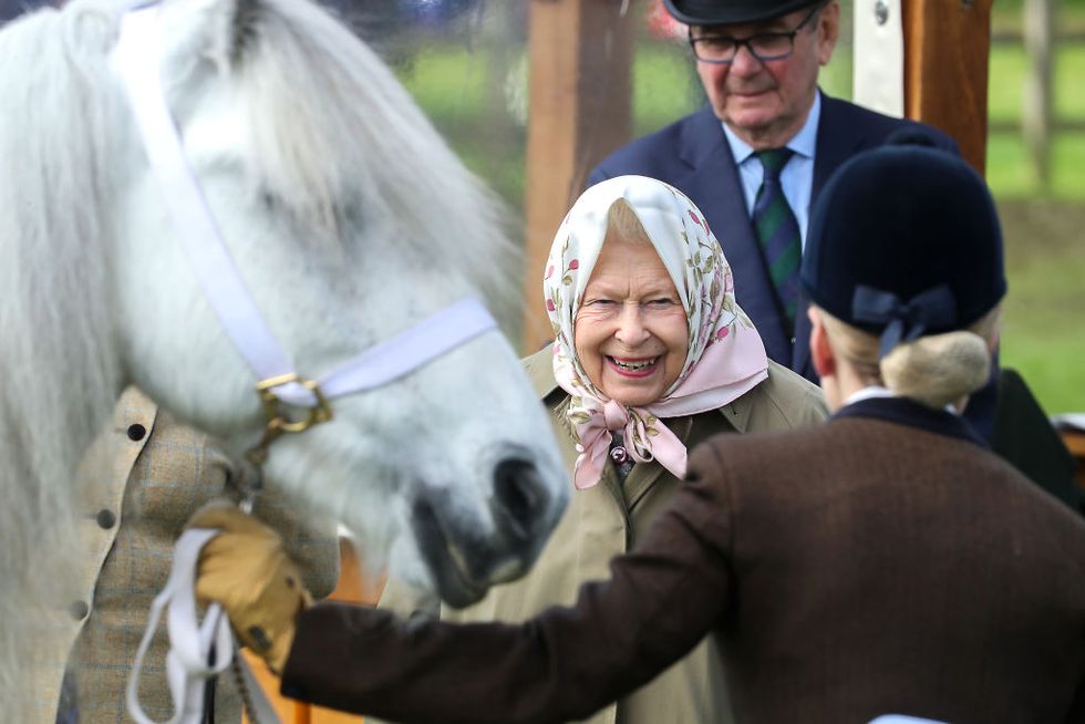 queen elizabeth met paard 2019