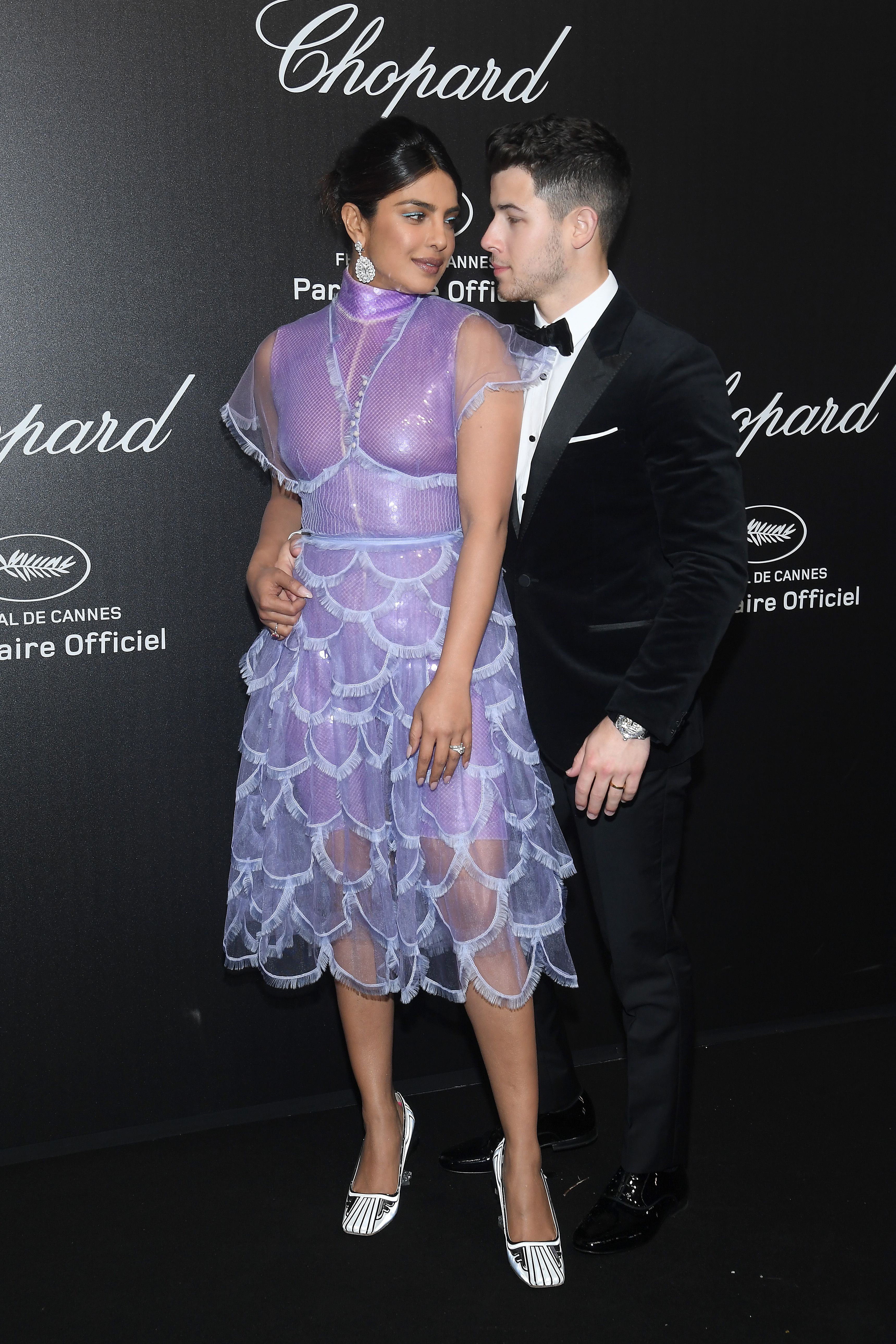 Priyanka Chopra and Nick Jonas Kissed at Chopard s Cannes Party