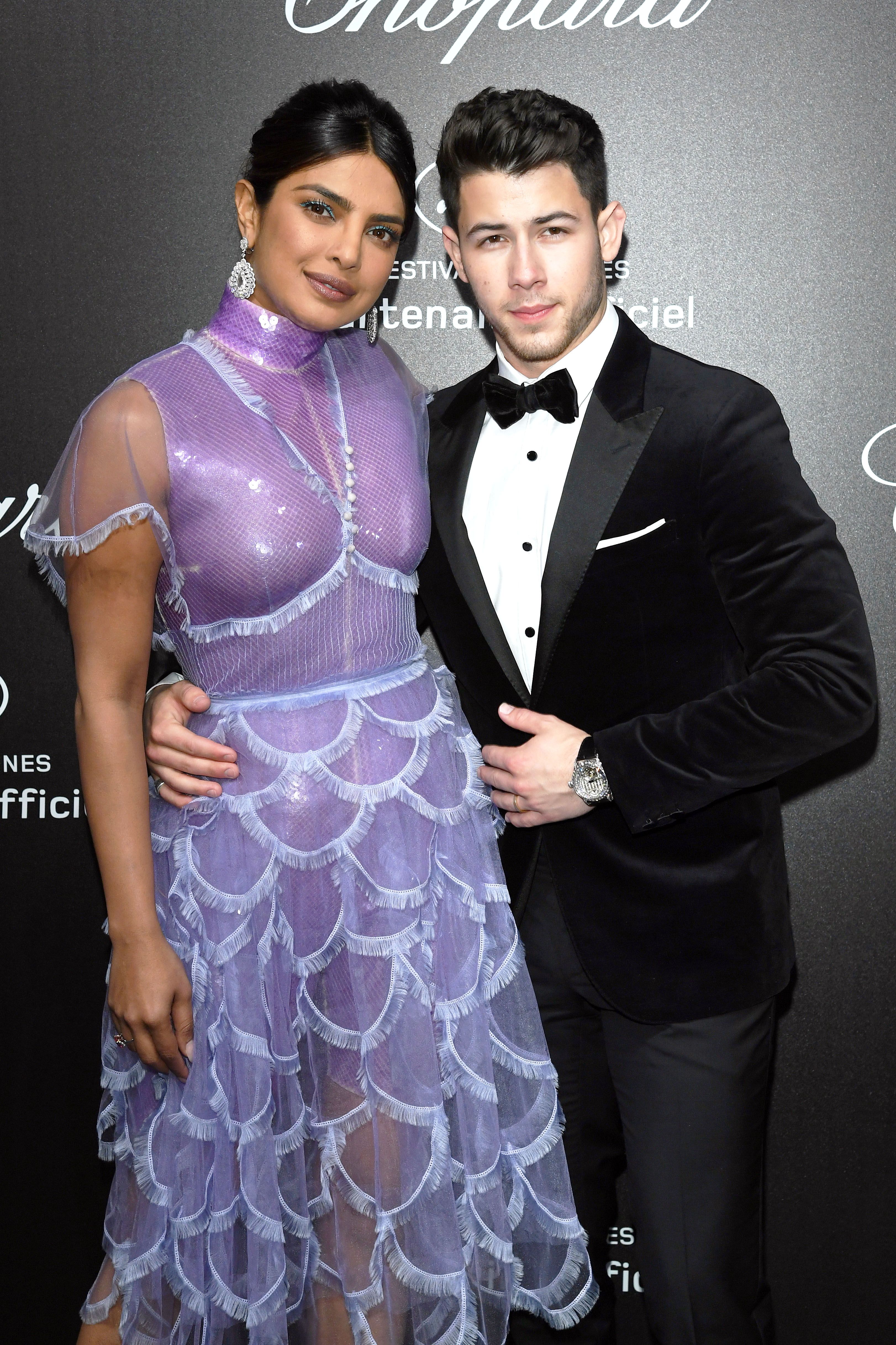 Priyanka Chopra and Nick Jonas Kissed at Chopard s Cannes Party