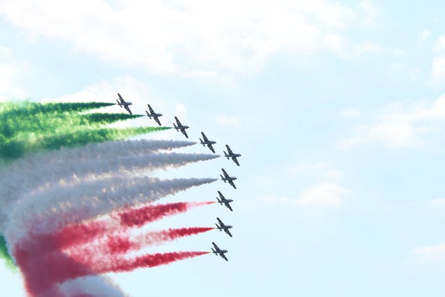 Frecce Tricolori, la storia della Pattuglia Acrobatica Nazionale. FOTO