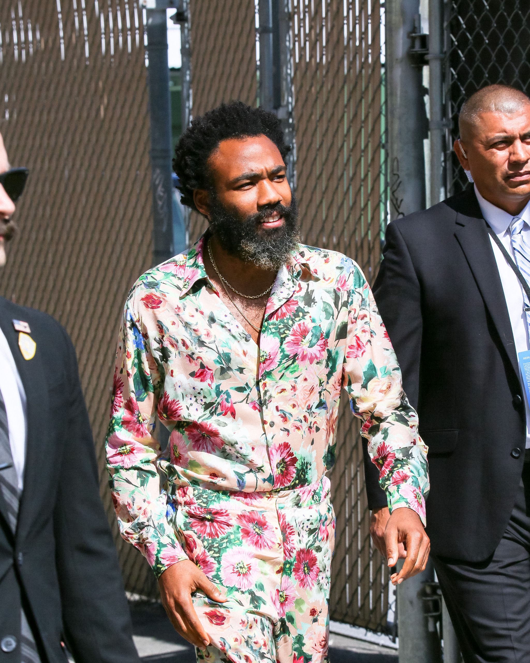 Donald Glover's Pyjama Suit Is Flower Power At Its Best – Style