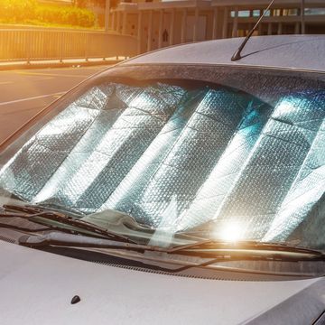 come proteggere auto dal sole