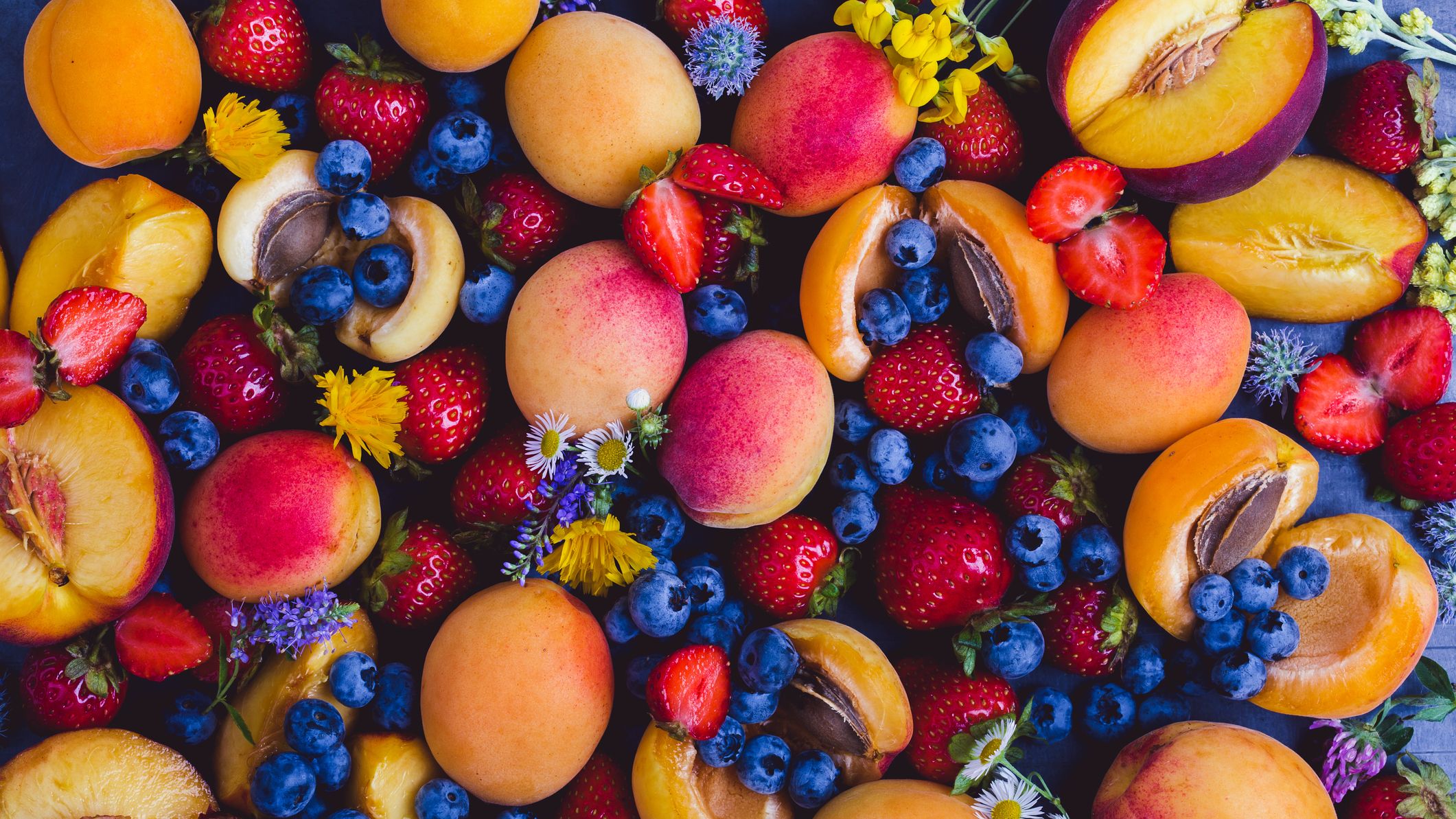 Frutta fresca: contro il caldo è il grande alleato - Casa di Vita