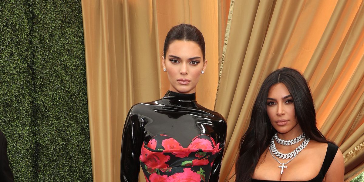 Watch Kim Kardashian and Kendall Jenner Get Laughed at by Emmys Audience