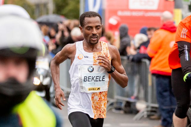 29 september 2019, berlin kenenisa bekele, ethiopian athlete, runs the 46th berlin marathon over potsdamer platz photo christoph soederdpa photo by christoph soederpicture alliance via getty images