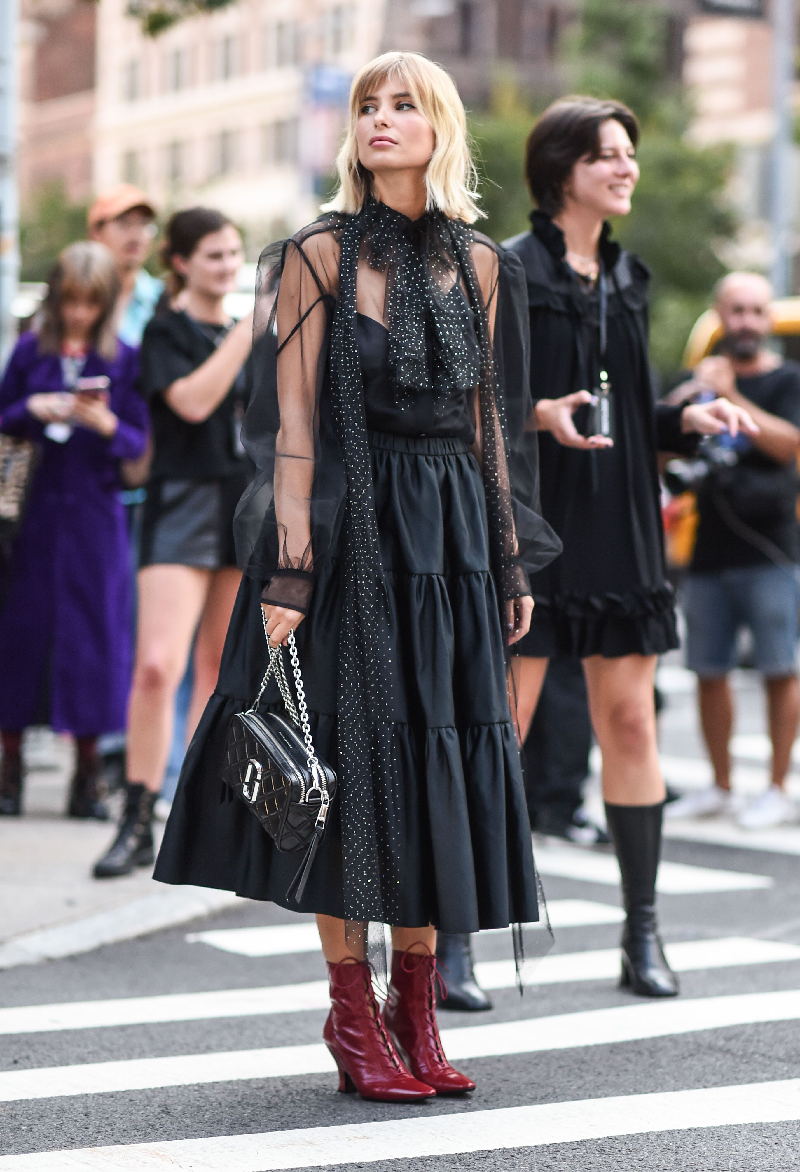 Los looks tendencia de la NYFW que querr s llevarlos este oto o