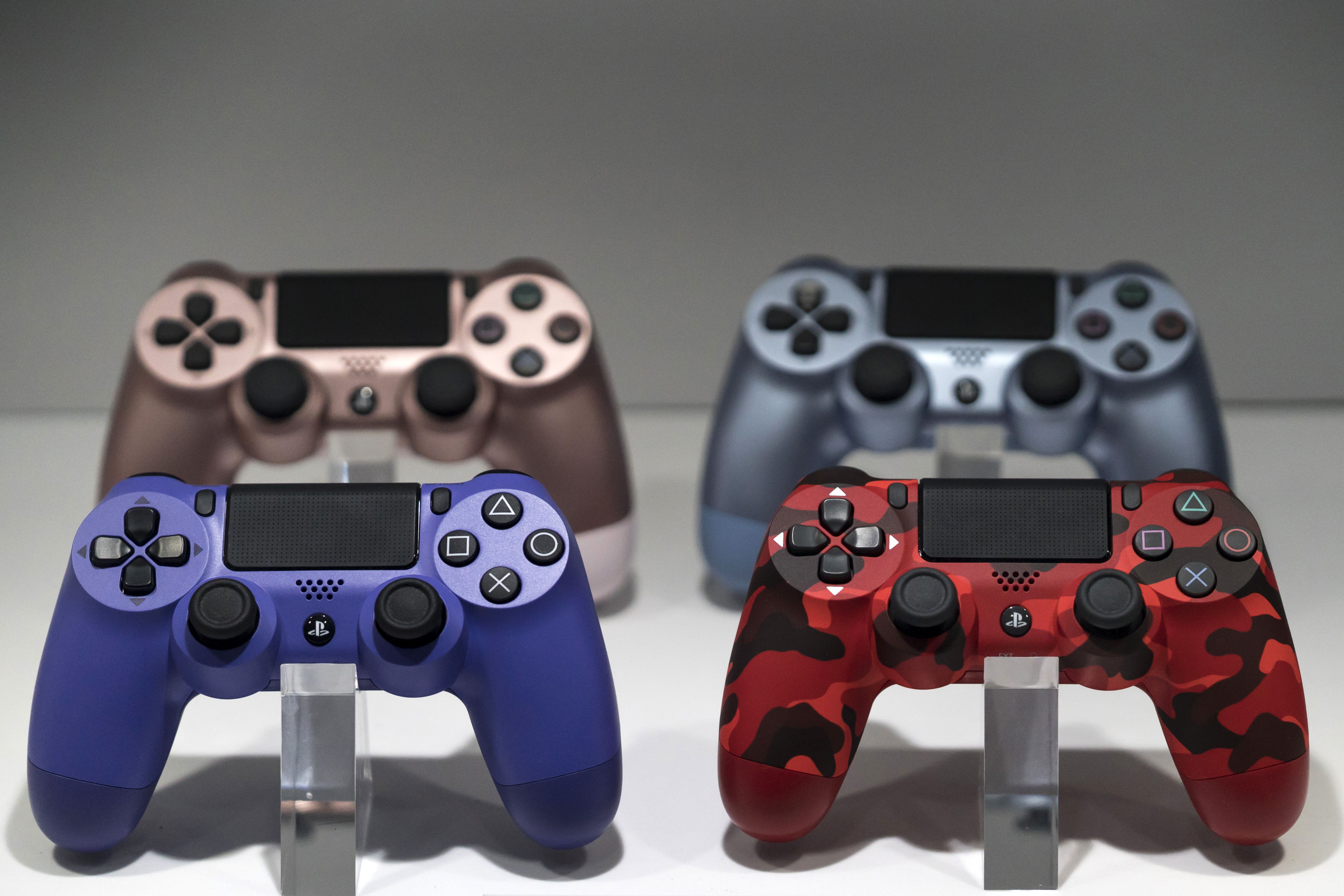 Compare: PlayStation 5 vs PlayStation 4 Pro vs PlayStation 4