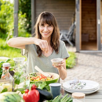 La ciencia recomienda comer plátanos después de cenar porque es rico en potasio, fibra y magnesio la ciencia recomienda comer plátanos después de cenar porque es rico en potasio, fibra y magnesio
