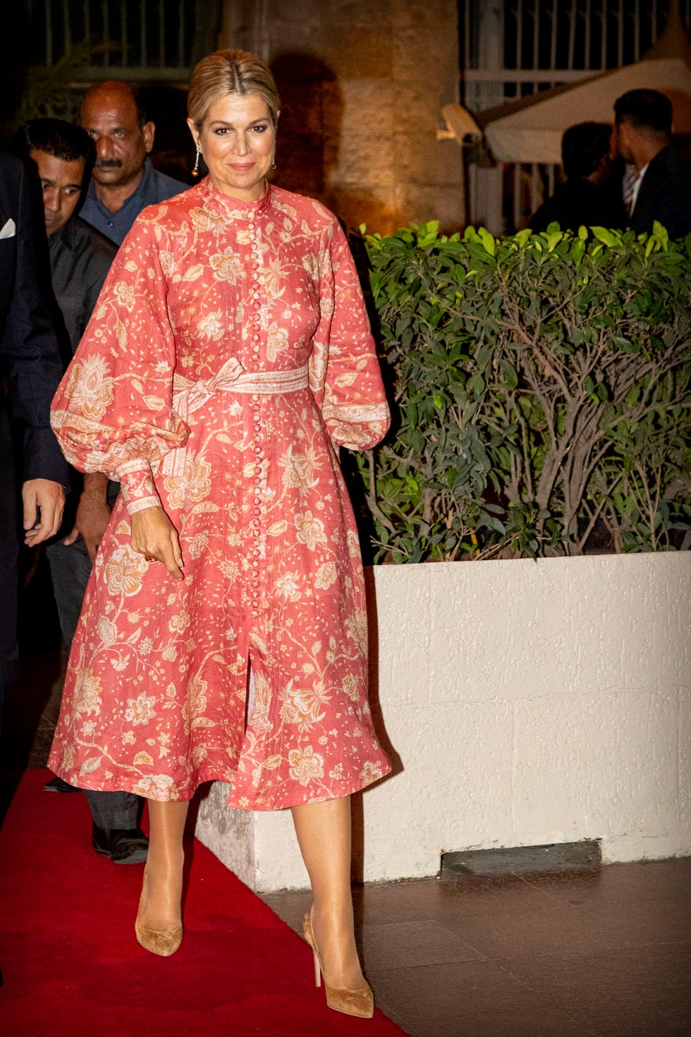 mumbai, india   october 16 queen maxima of the netherlands attend an reception with the dutch society in india in the taj mahal palace hotel on october 16, 2019 in mumbai, india photo by patrick van katwijkgetty images