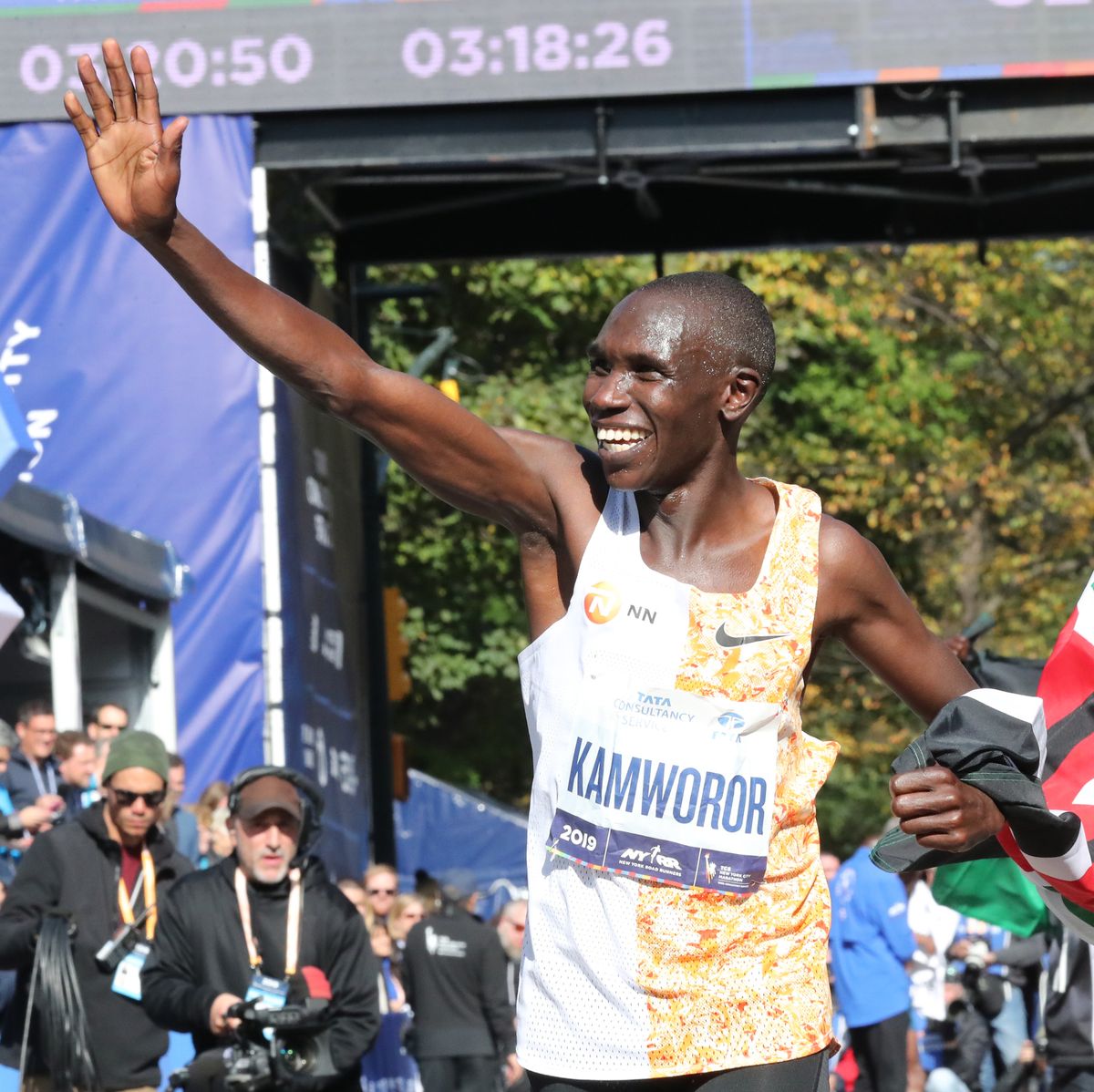 Geoffrey Kamworor | Marathoner Hit By Motorcyclist on Morning Run