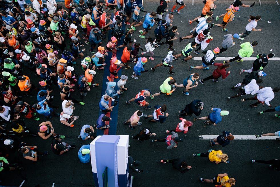 new york, ny   november 03 runners start the tcs new york city marathon on the verrazzano bridge on november 3, 2019 in new york city photo by  drew levinnew york road runners via getty images