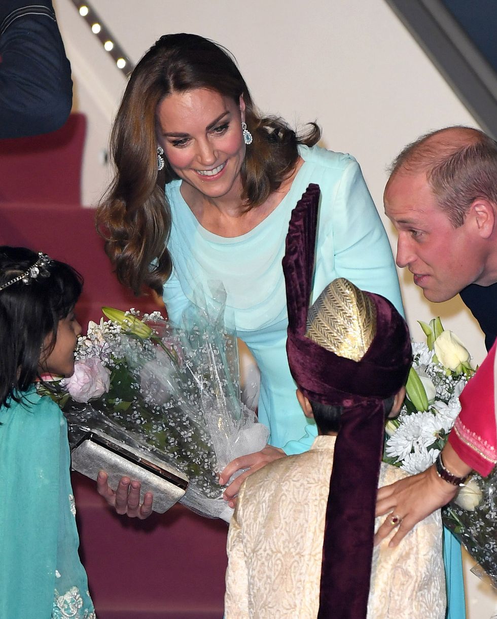 凱特王妃與威廉王子造訪伊斯坦堡 外交穿搭超用心！
