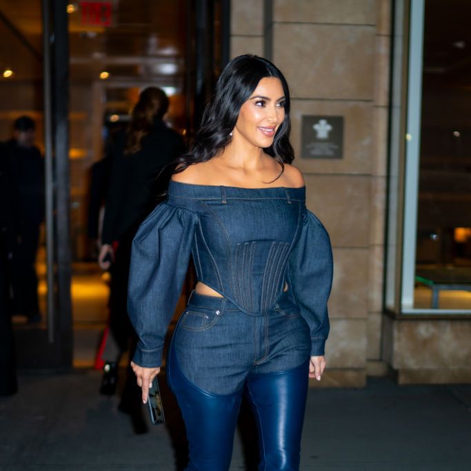 Kim Kardashian Ass-Less On Top Of Her Jeans