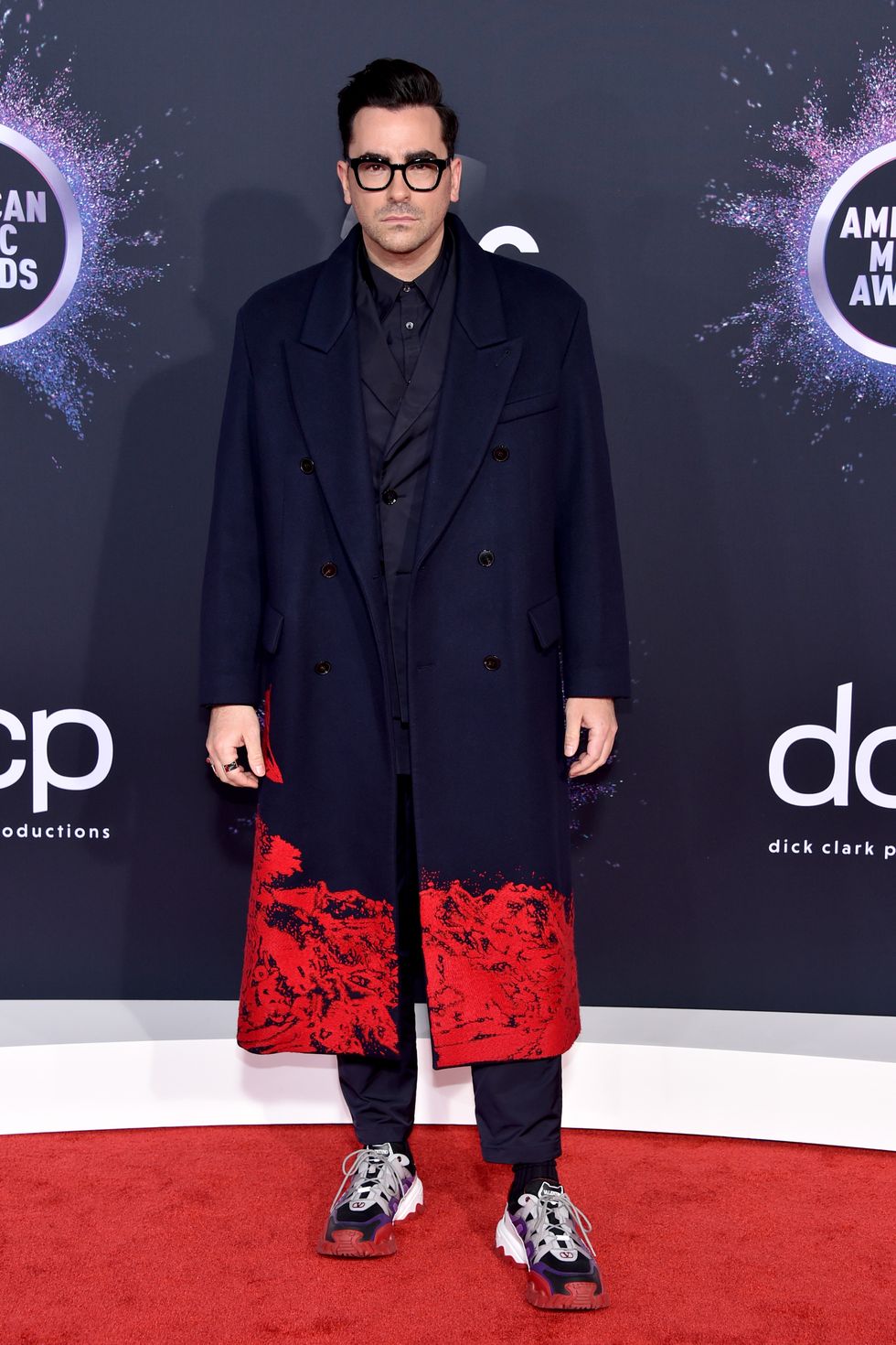 Dan Levy at the 2019 American Music Awards - Arrivals