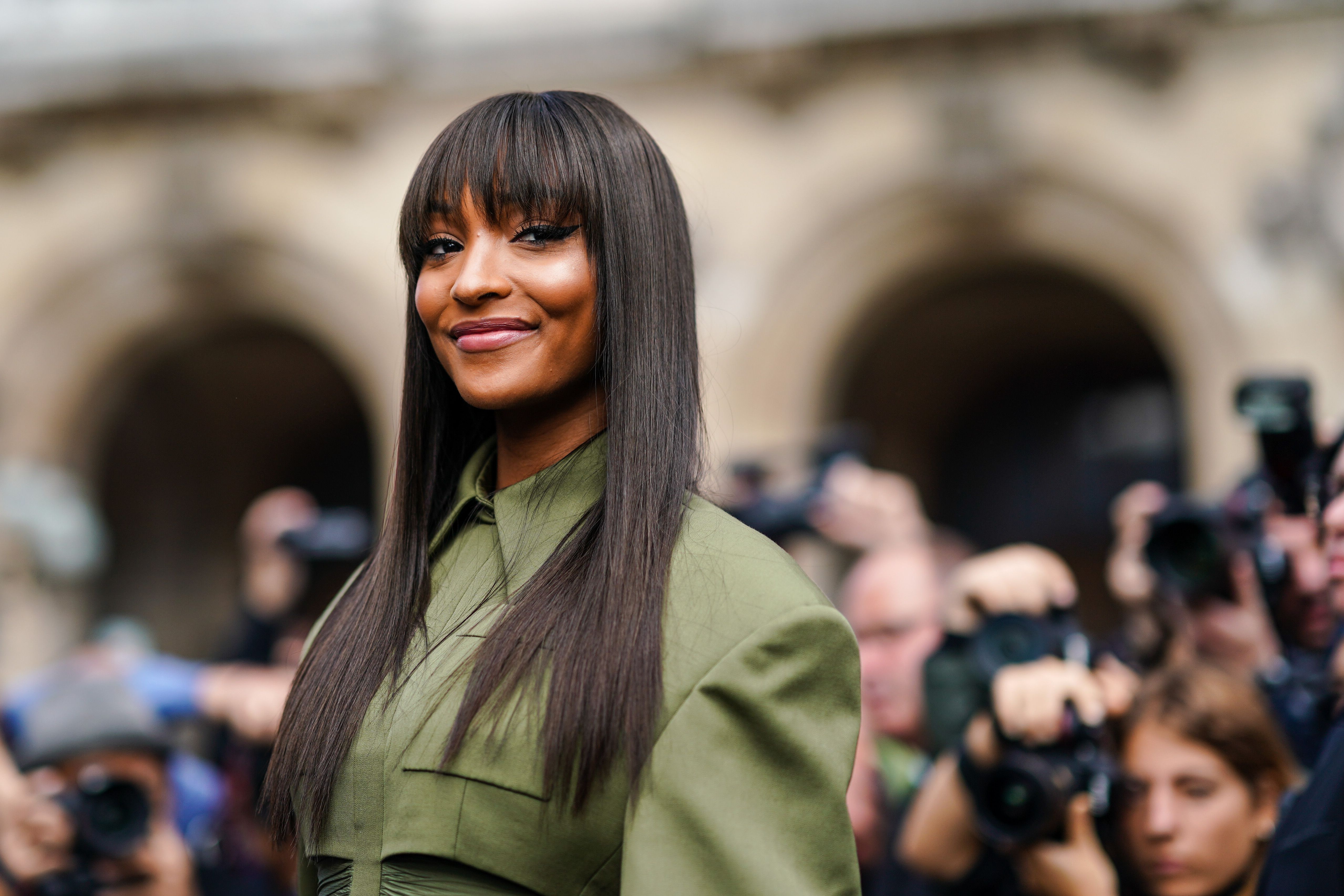 26 Coolest Ways to Get French Bangs If You Want to Try This New Hair Trend