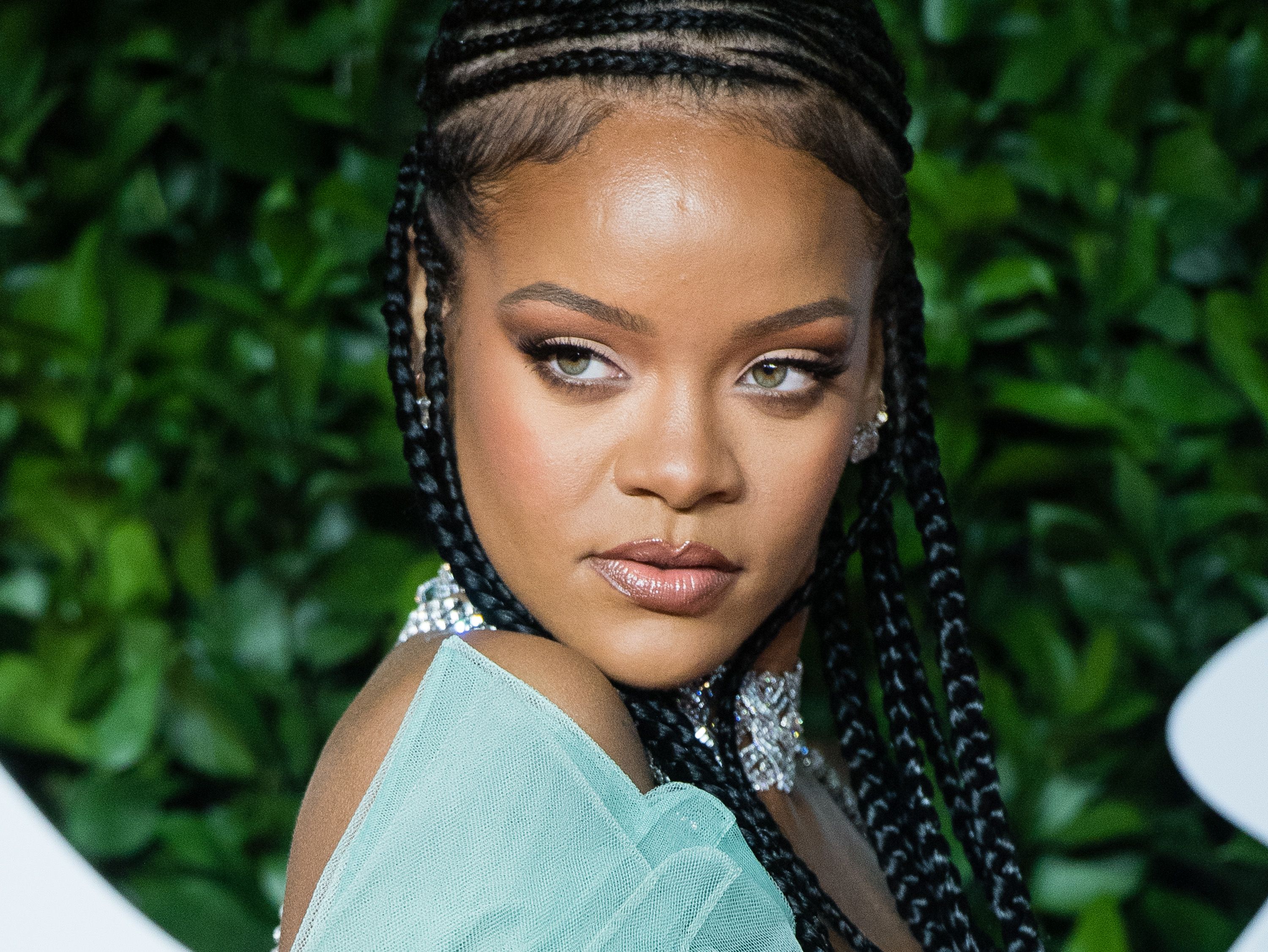 Y'all, A Makeup Company Just Shaded Fenty Beauty So Rihanna