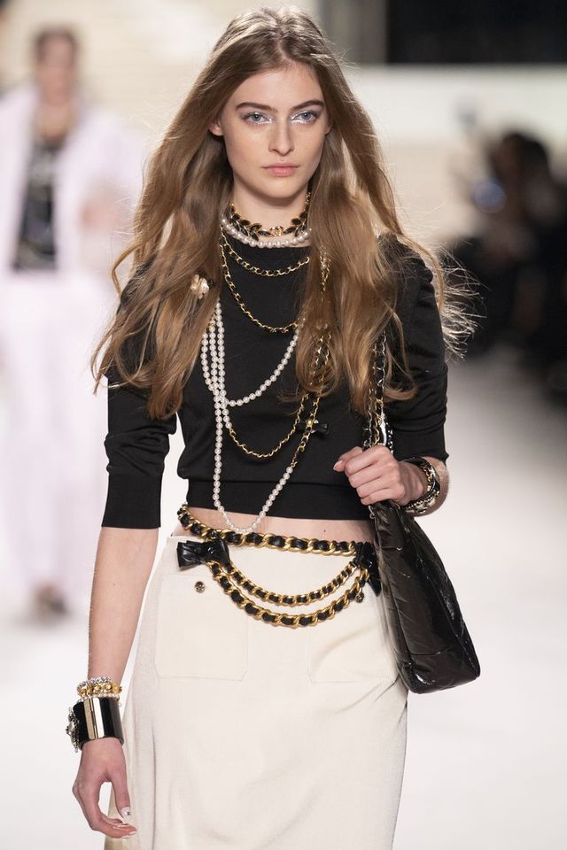 Chanel Sent Hip Chains and Pearl Belts Down Its 2020 Metiers d'Art Runway