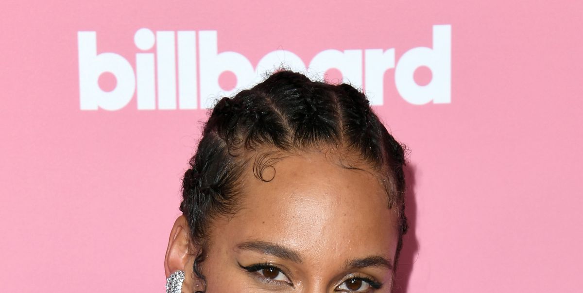 Alicia Keys Showed New Bangs & Hair Extensions At BBMAs