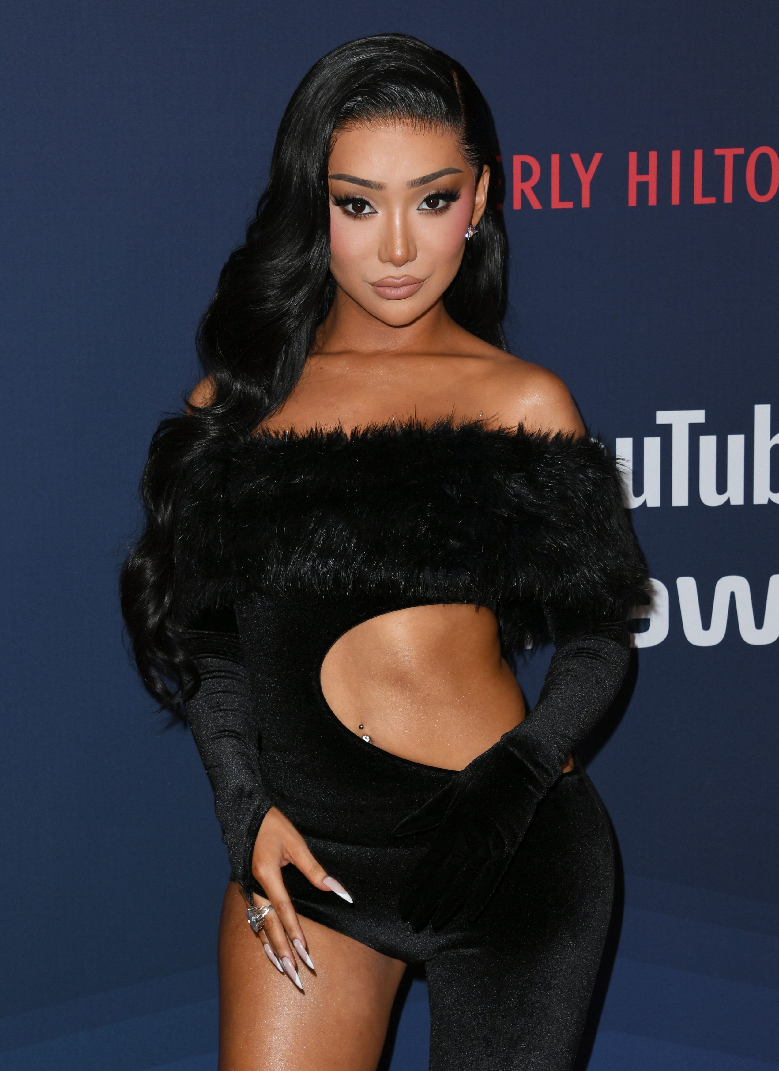 Nikita dragun bulge