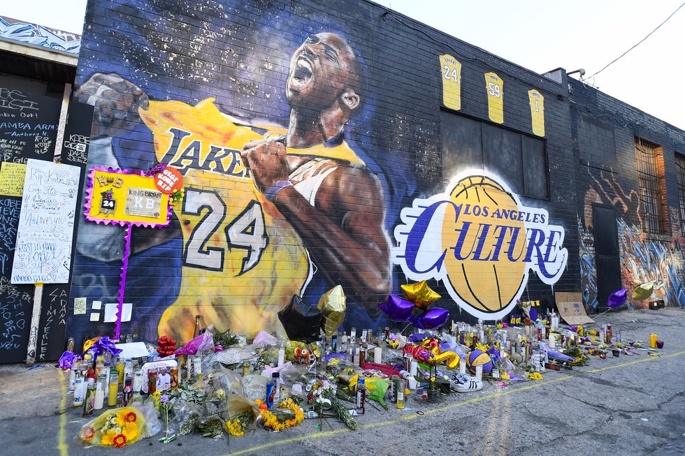 a mural for kobe bryant and his daughter gianna outside the staples center in los angeles california on february 1 2020