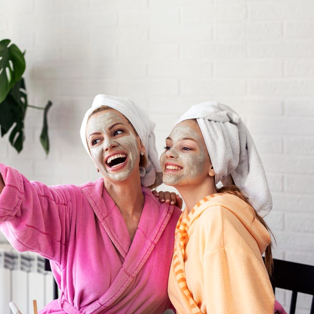 teenage beauty hair mother daughter