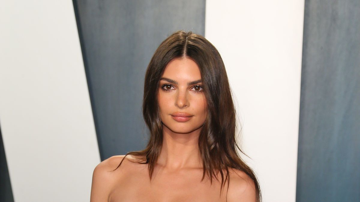 preview for Emily Ratajkowski's Nighttime Skincare Routine | Go To Bed With Me