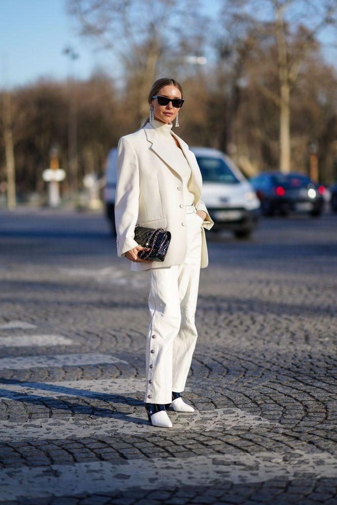 Vestir de blanco en invierno: las reglas de estilo que debes saber