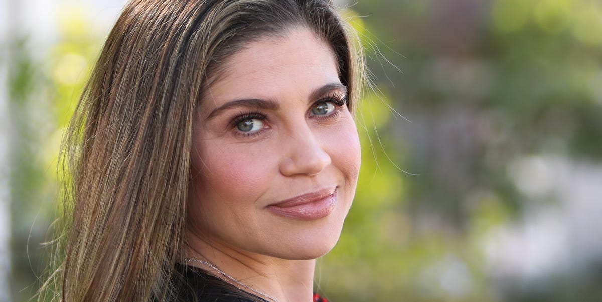 Danielle Fishel on “Boy Meets World,” “Pod Meets World,” and “Classmates”