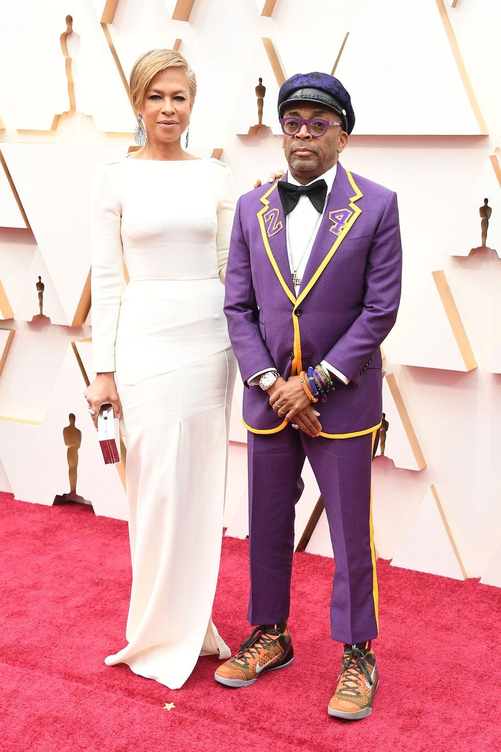 Oscars 2020: Spike Lee wears 'Lakers' tuxedo for Kobe Bryant