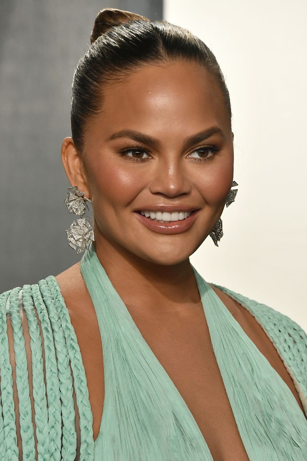 beverly hills, california   february 09  chrissy teigen attends the 2020 vanity fair oscar party hosted by radhika jones at wallis annenberg center for the performing arts on february 09, 2020 in beverly hills, california photo by frazer harrisongetty images
