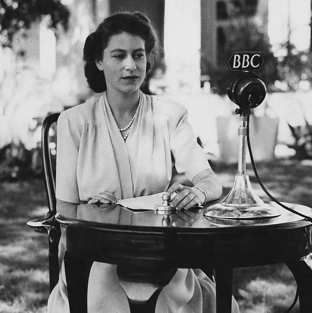 princess elizabeth makes a broadcast from the gardens of government house in cape town, south africa, on the occasion of her 21st birthday, 21st april 1947 in it, she pledged her service to the british commonwealth and empire photo by topical press agencyhulton archivegetty images
