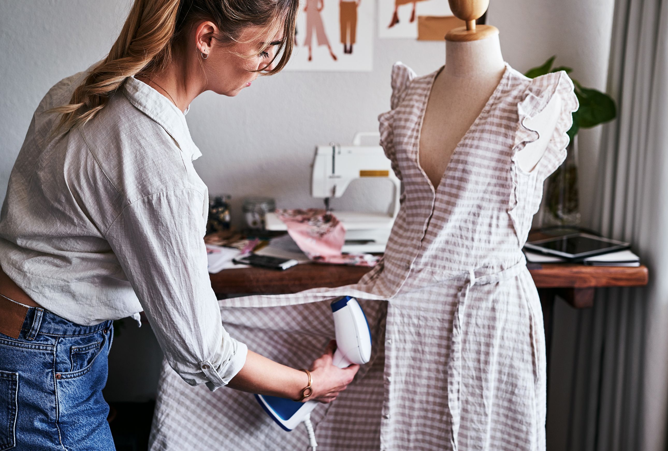 Slow fashion: 9 practical tips to make your clothes last forever - WOMAN