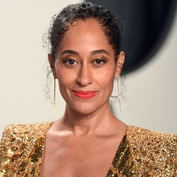 beverly hills, california   february 09 tracee ellis ross attends the 2020 vanity fair oscar party hosted by radhika jones at wallis annenberg center for the performing arts on february 09, 2020 in beverly hills, california photo by karwai tanggetty images