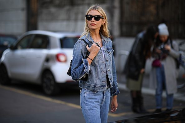 Last Week, Supermodels Wore Overalls and Carried Bags from Mansur