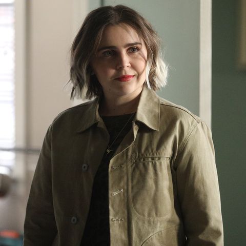good girls    nana episode 308    pictured mae whitman as annie marks    photo by jordin althausnbcnbcu photo bank via getty images