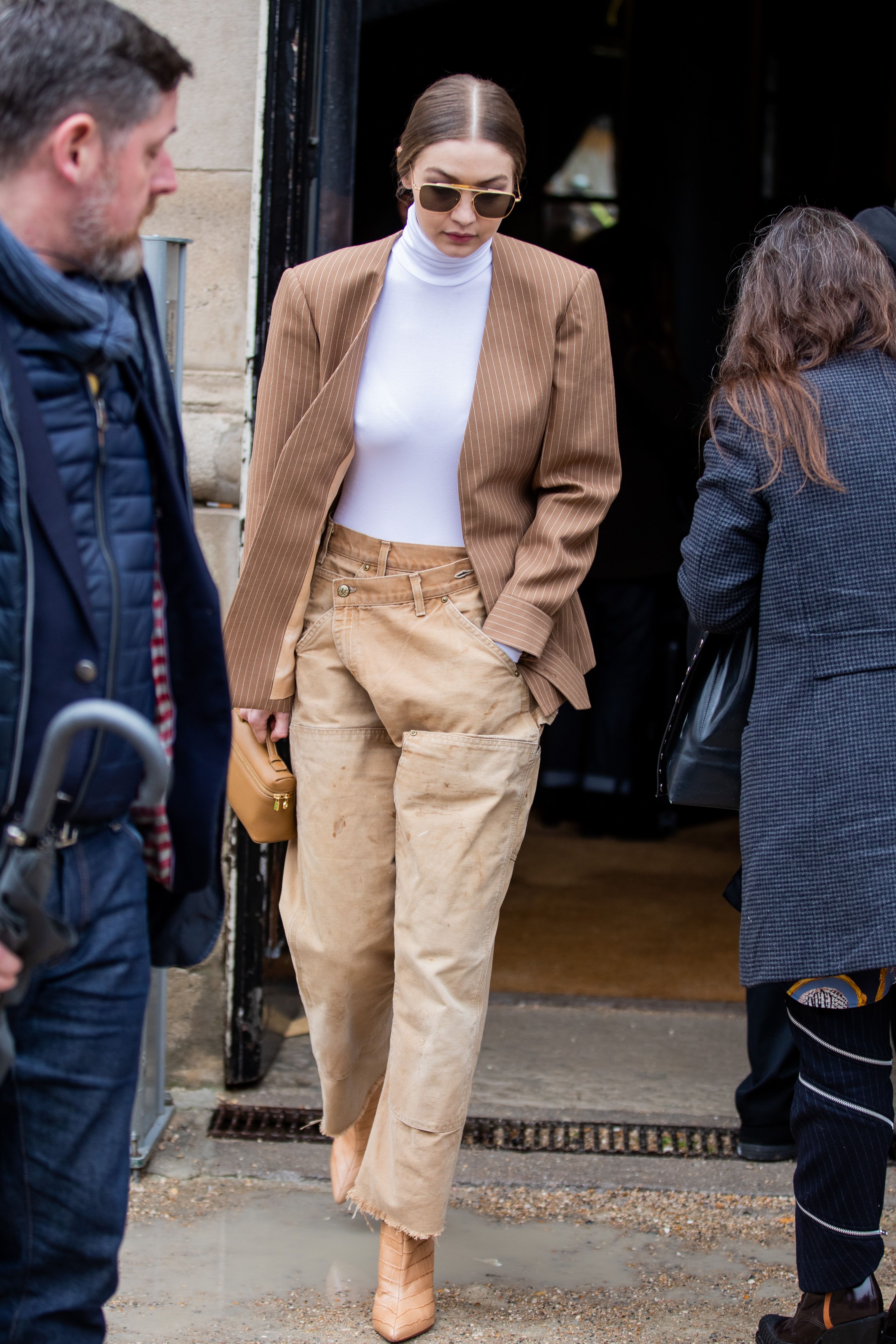 49 Gigi Hadid Street Style Outfits You'Ll Want To Copy Immediately (Photos)