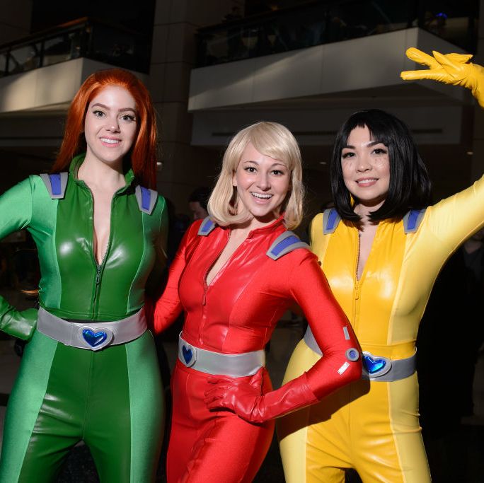 cosplayers dressed as characters from totally spies