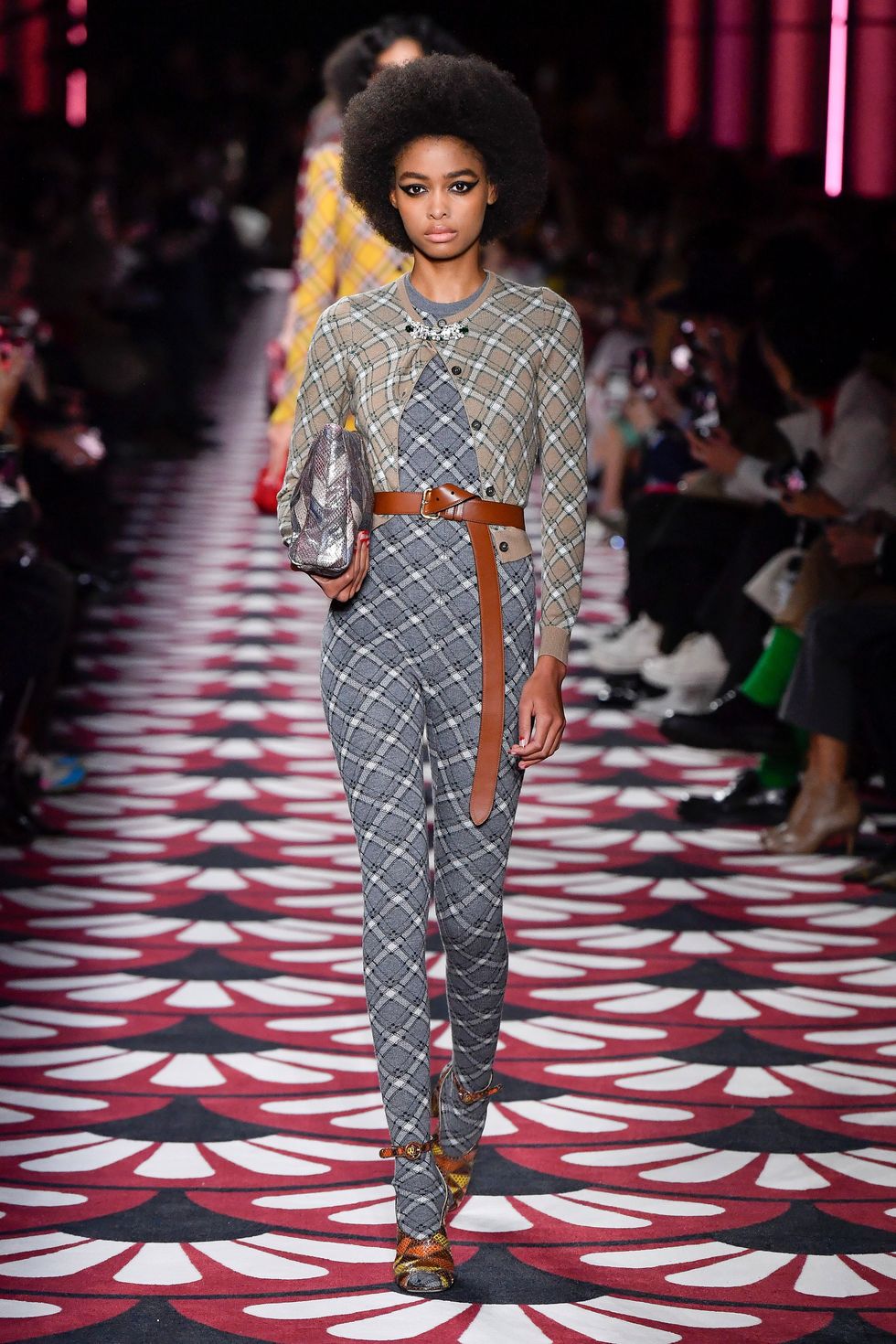 Best Looks at Paris Fashion Week Fall-Winter 2020 - Here's Everything Paris  Fashion Week Has to Offer