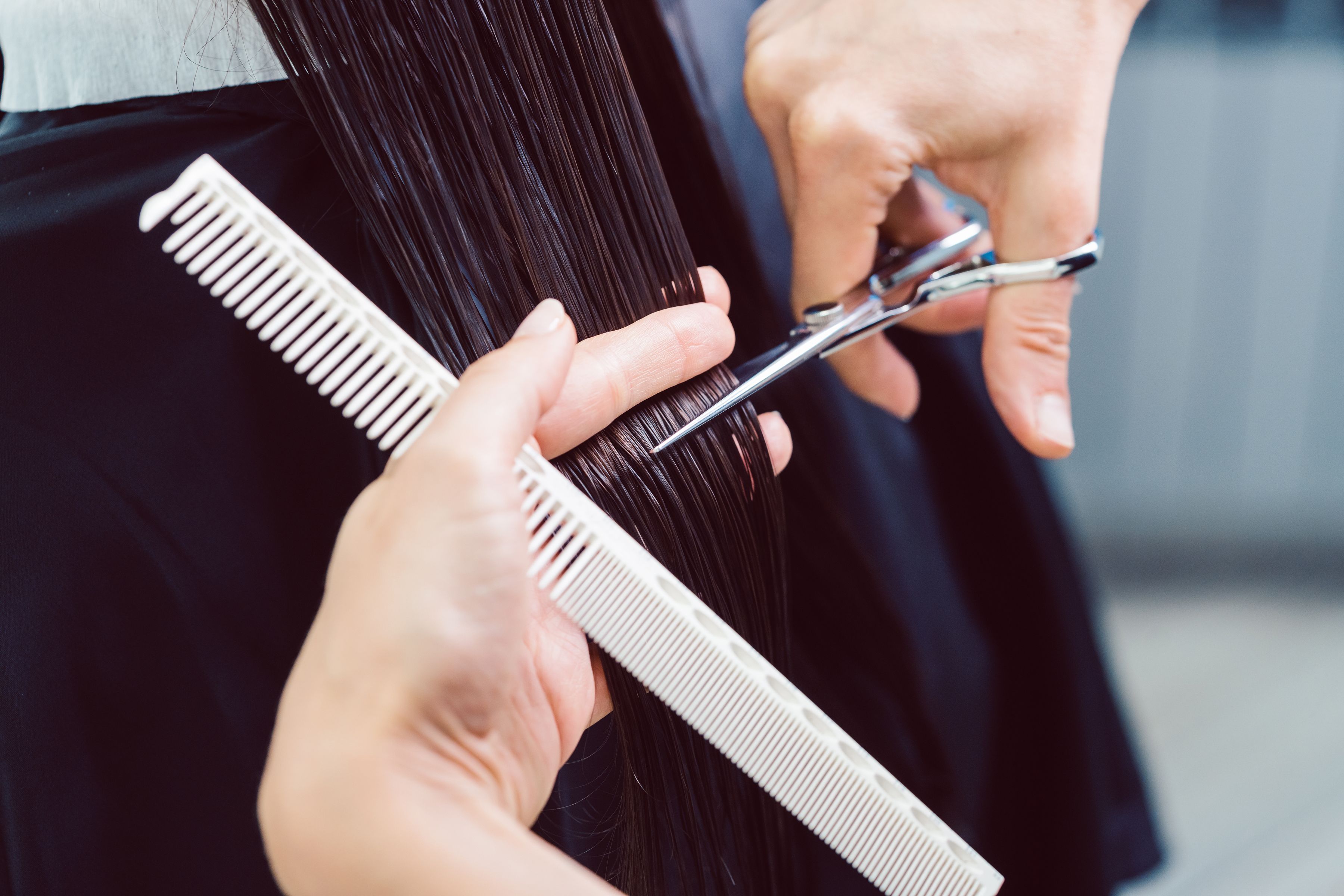 GetUSCart Saaqaans Professional Hair Cutting Scissors Set  Haircut Scissor  for BarberHairdresserHair Salon  ThinningTexture Hairdressing Shear for  Beautician  Straight Edge Razor  10 Blades with Case