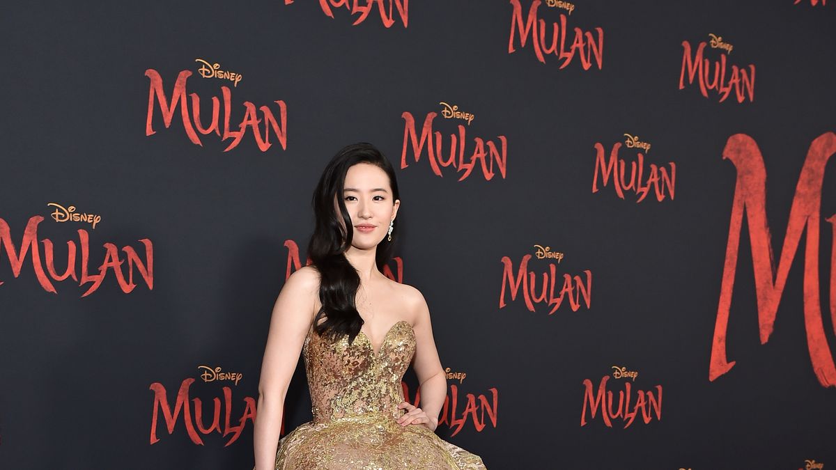 preview for Mulan final trailer (Disney)