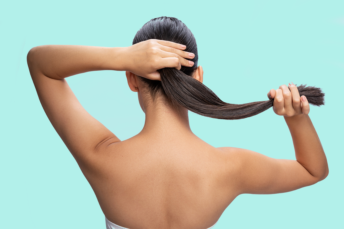 What causes split ends and how to avoid them  HealthShots