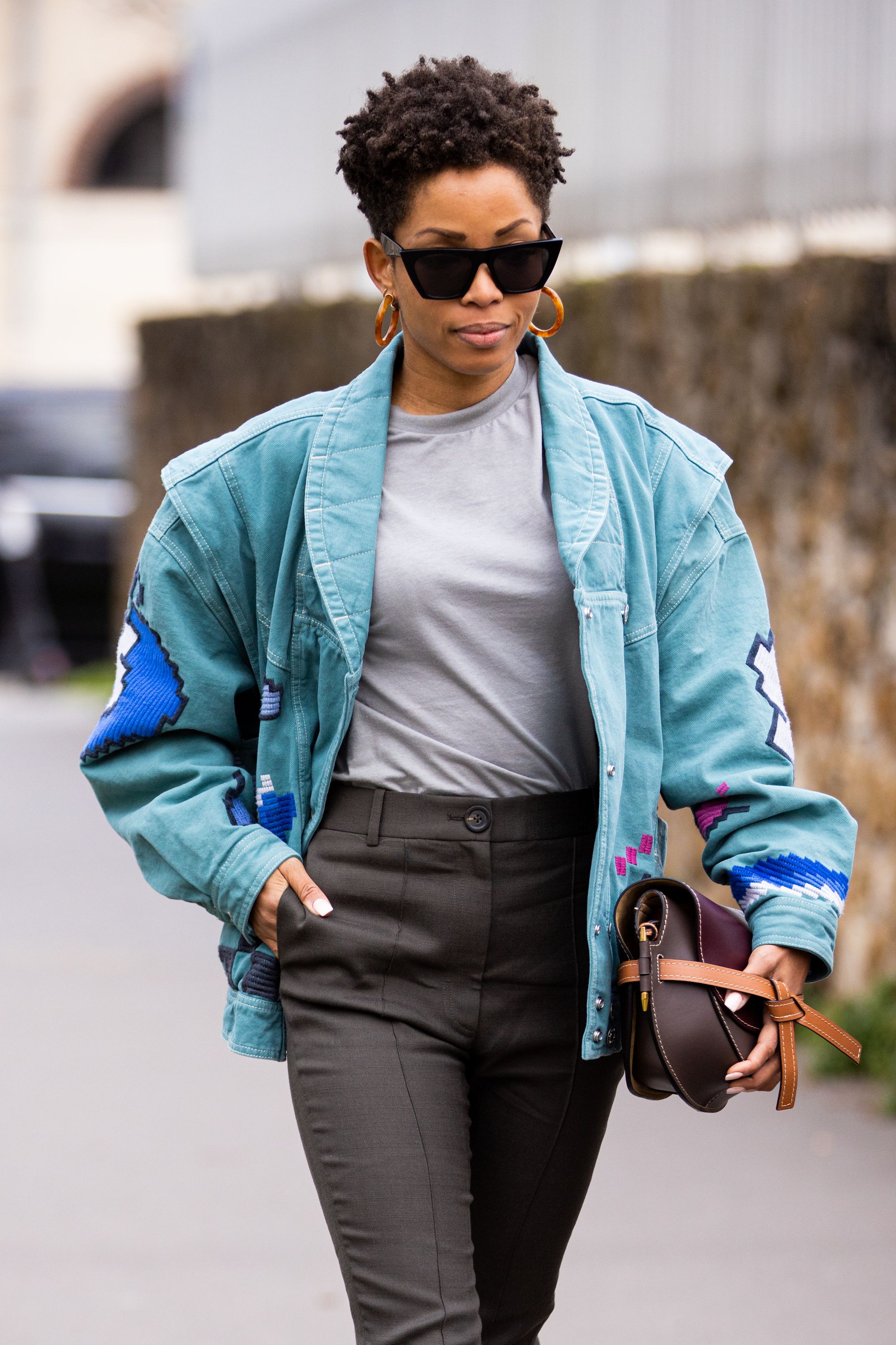 How to Style a Denim Jacket in the Winter - Somewhere, Lately