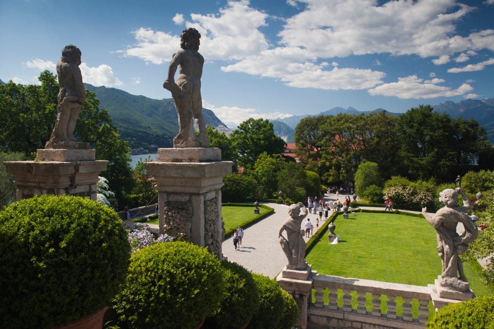palazzo borromeo terraced gardens, isola bella, borromean islands, stresa, lake maggiore, piedmont, italy